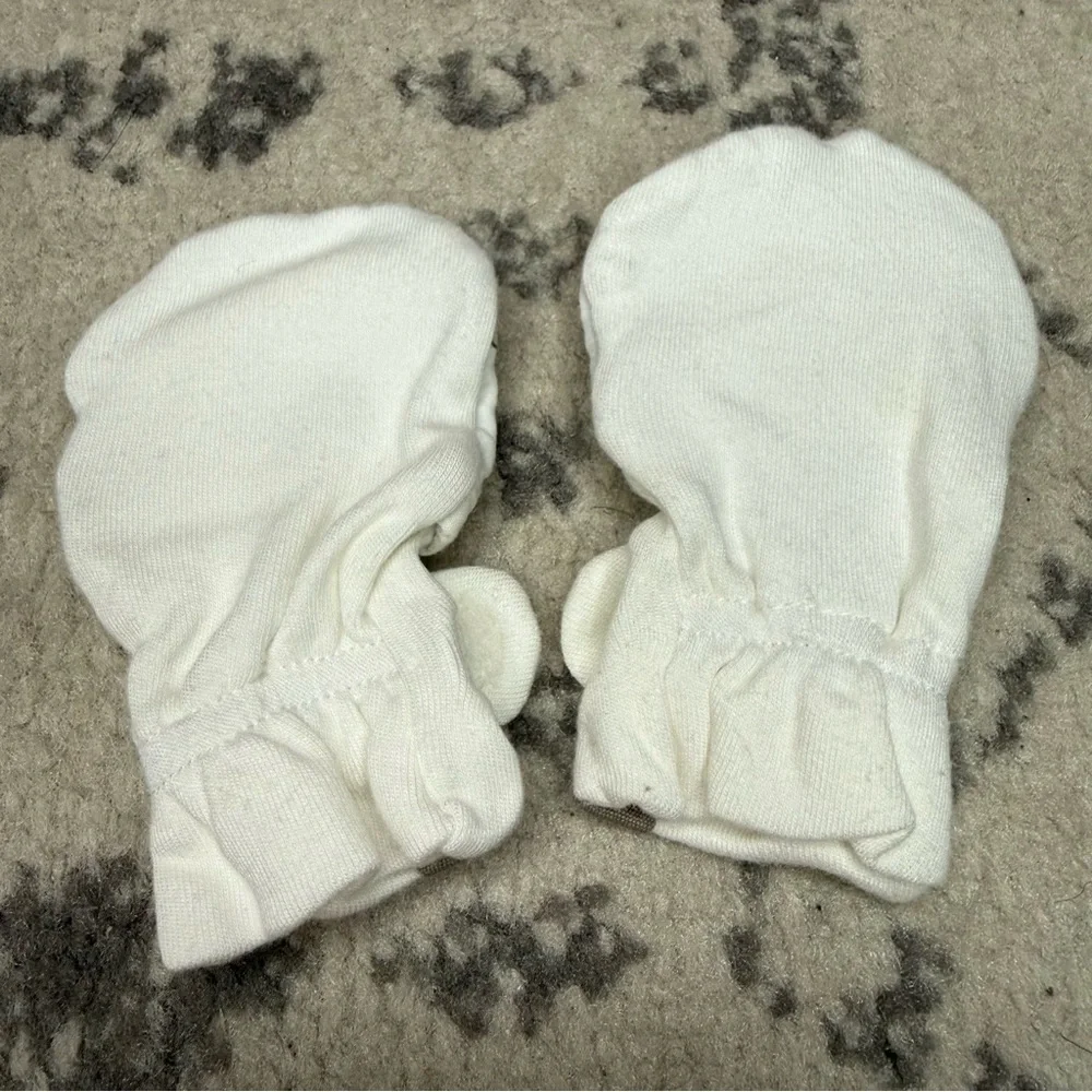 GOUMI One Pair Abstract Floral Reversible Baby Scratch Mitts Mittens